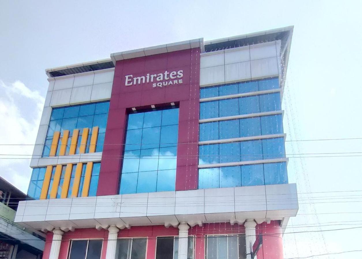 Hotel Emirates Residency à Pudunagaram Extérieur photo