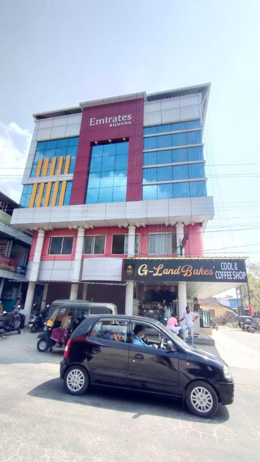 Hotel Emirates Residency à Pudunagaram Extérieur photo